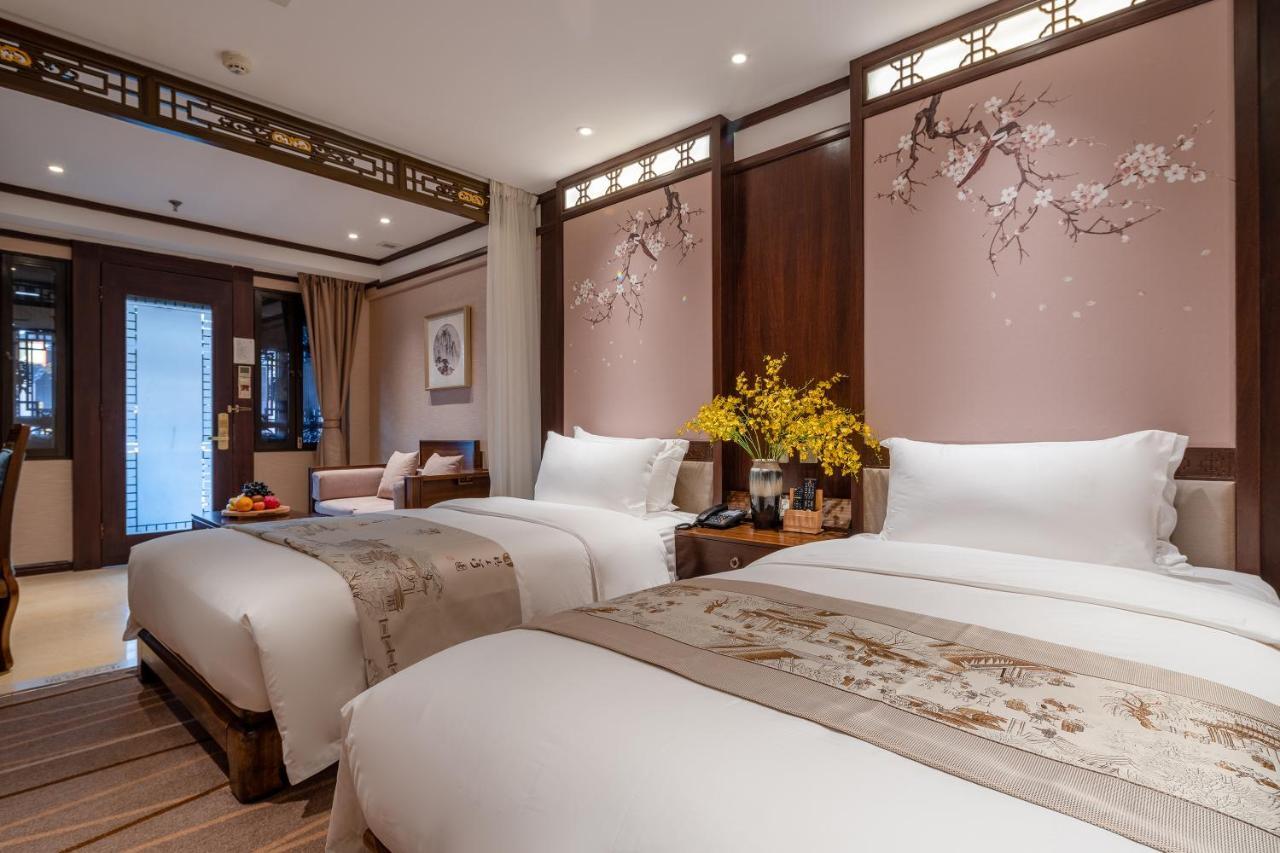 Doof Resort Hotel Lijiang  Exterior photo