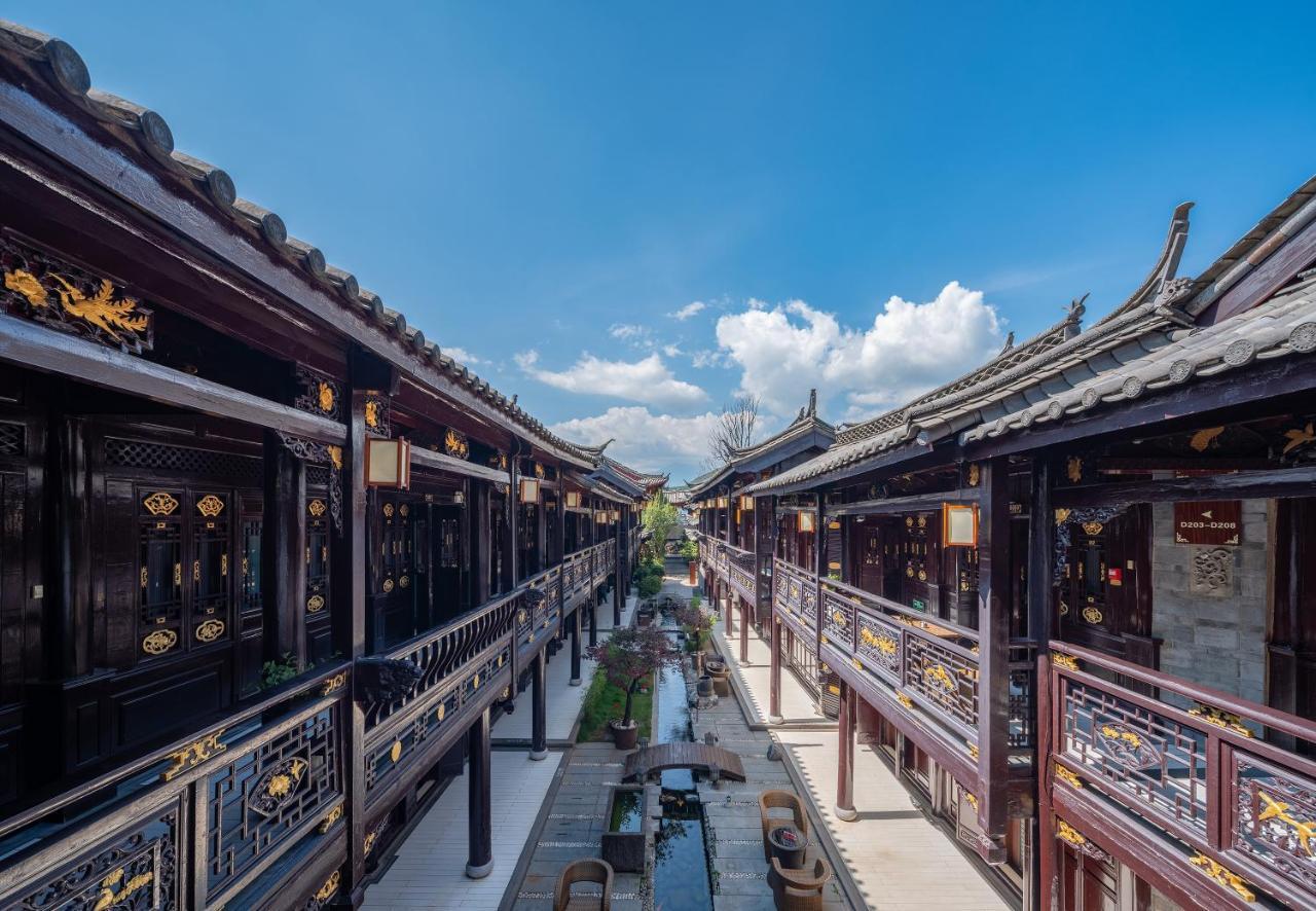 Doof Resort Hotel Lijiang  Exterior photo