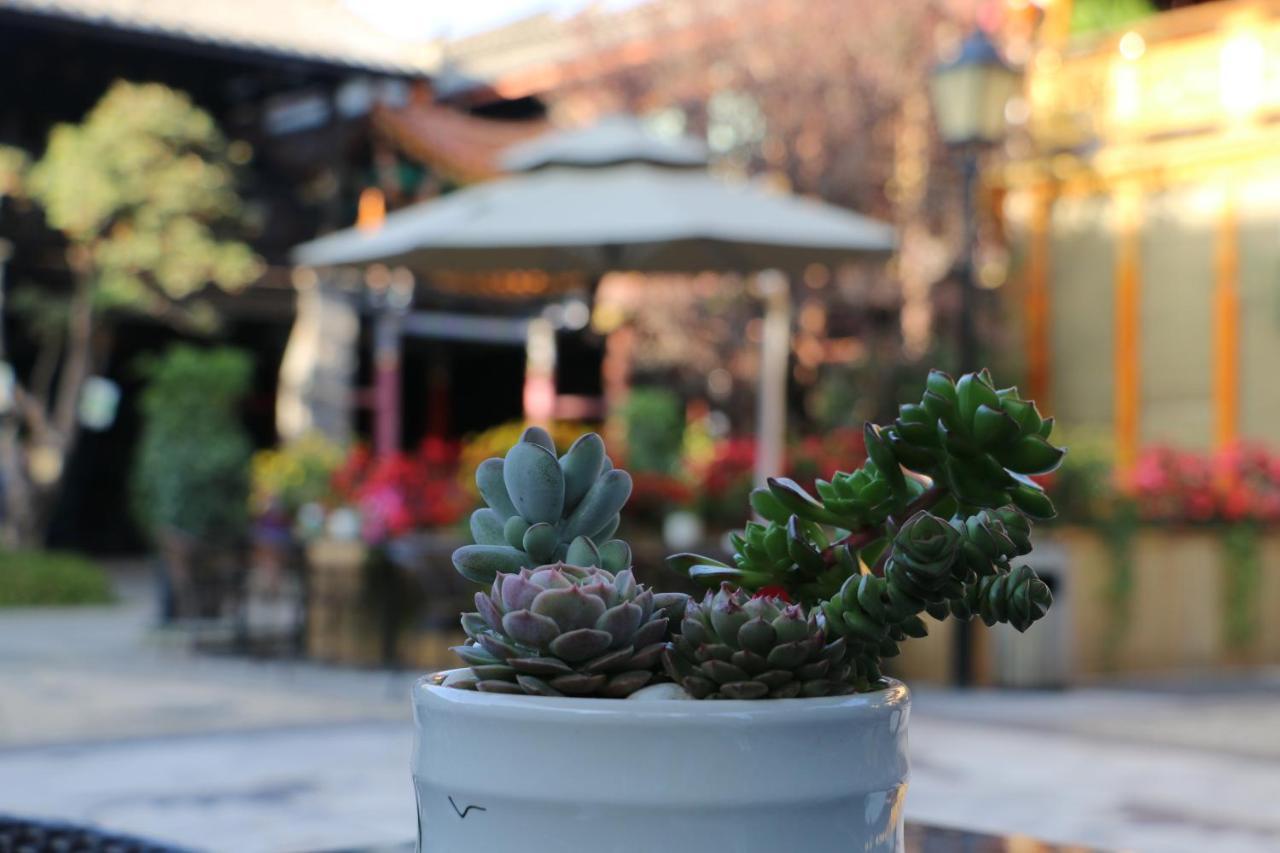 Doof Resort Hotel Lijiang  Exterior photo